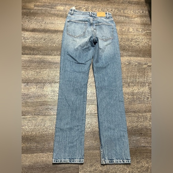 Zara Classic Blue Denim Jeans - Picture 14 of 15
